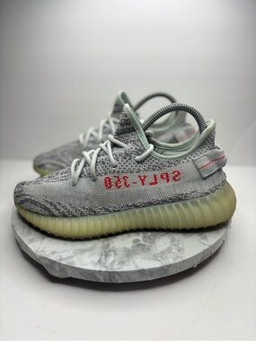 Size 7 women/ 6 Men   - adidas Yeezy Boost 350 V2 Low Blue Tint